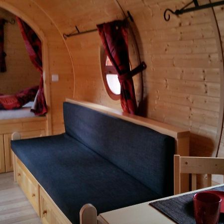 Camping De La Pelouse Jaulny Ruang foto